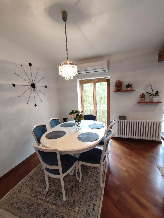 Deluxe Apartment Lejla - Free Garage Parking Сараево Екстериор снимка