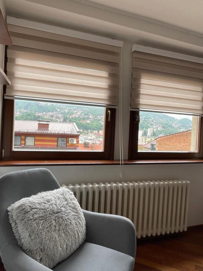 Deluxe Apartment Lejla - Free Garage Parking Сараево Екстериор снимка